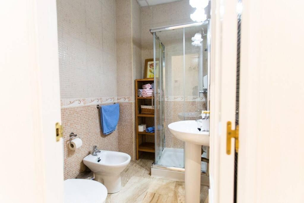 Appartamento Cheap & Chic In The Center Of Siviglia